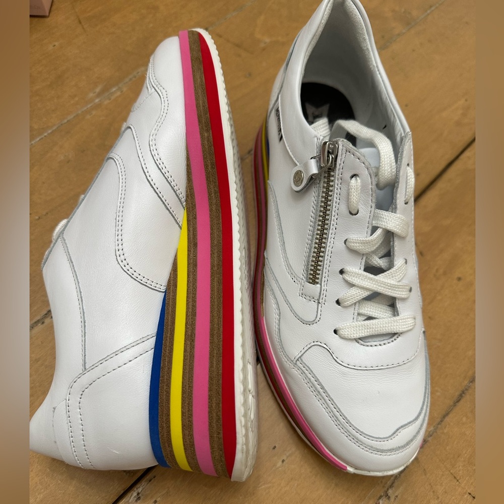Mephisto sneakers